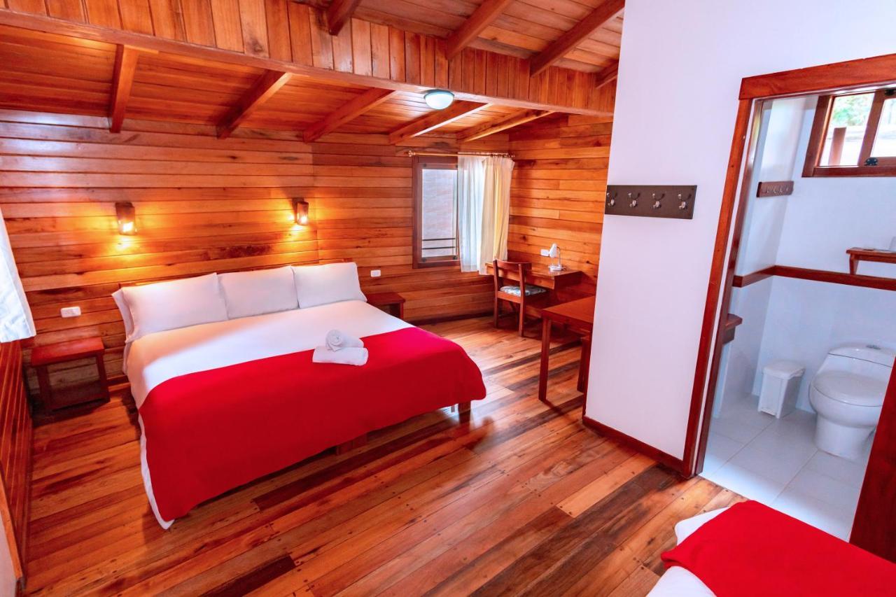 Sisakuna Lodge Mindo Bagian luar foto