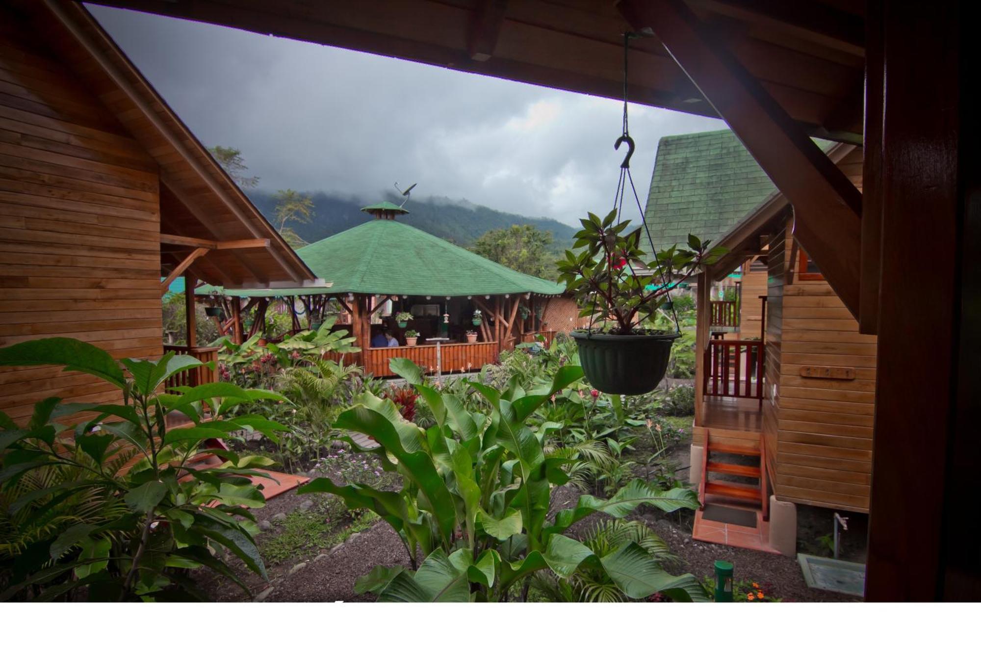 Sisakuna Lodge Mindo Ruang foto