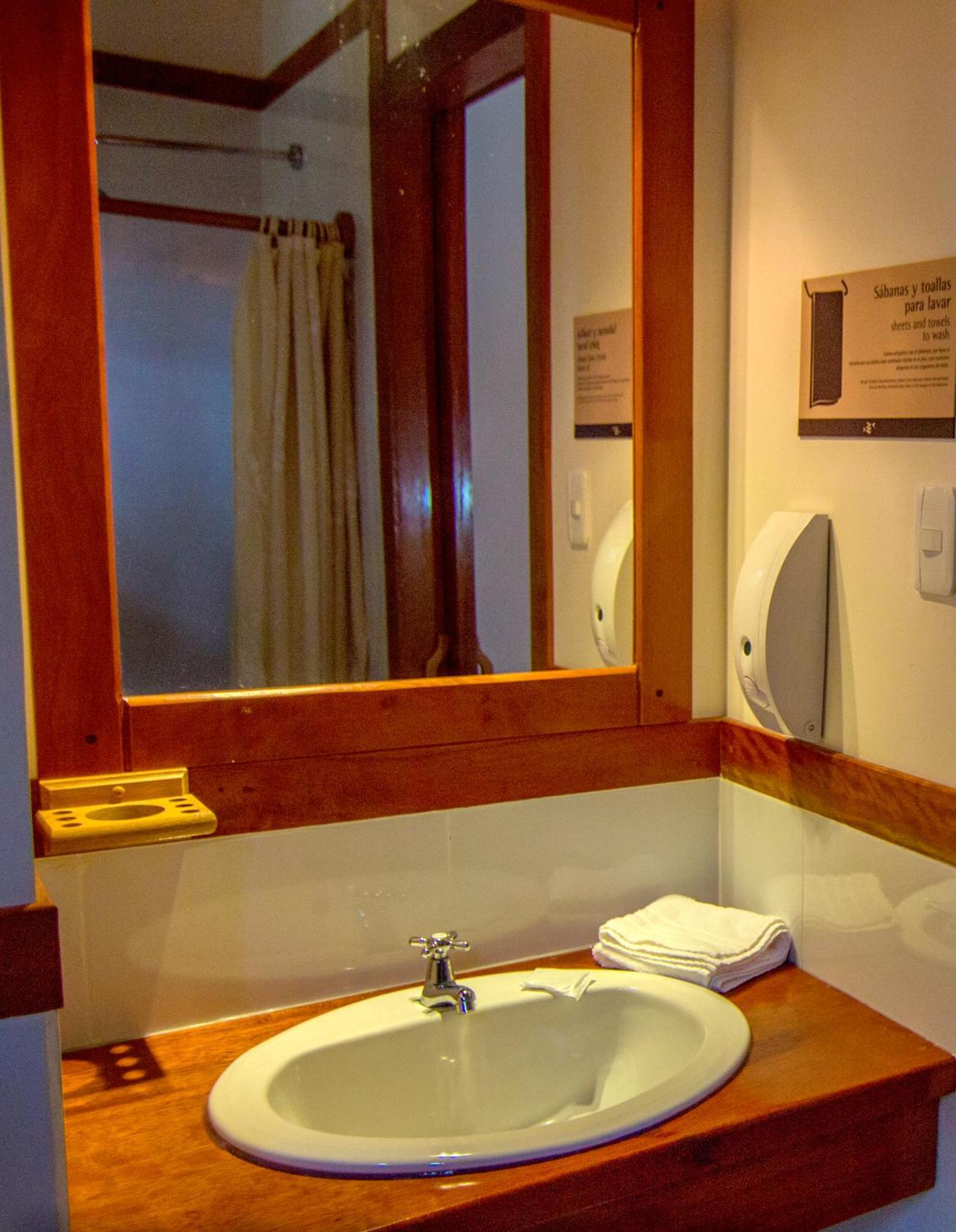 Sisakuna Lodge Mindo Ruang foto