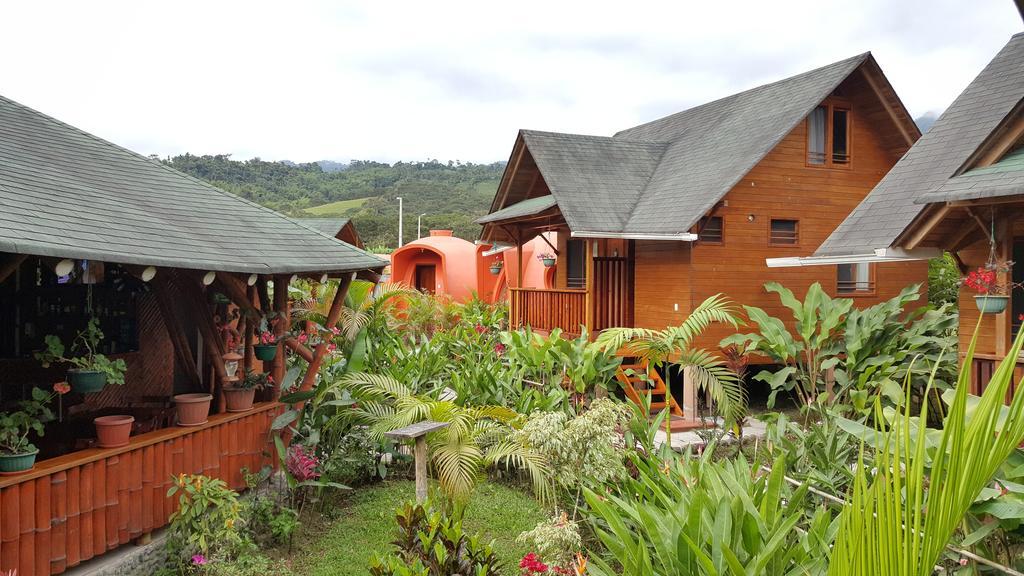 Sisakuna Lodge Mindo Bagian luar foto