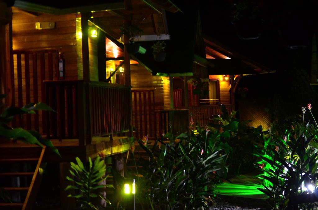 Sisakuna Lodge Mindo Bagian luar foto